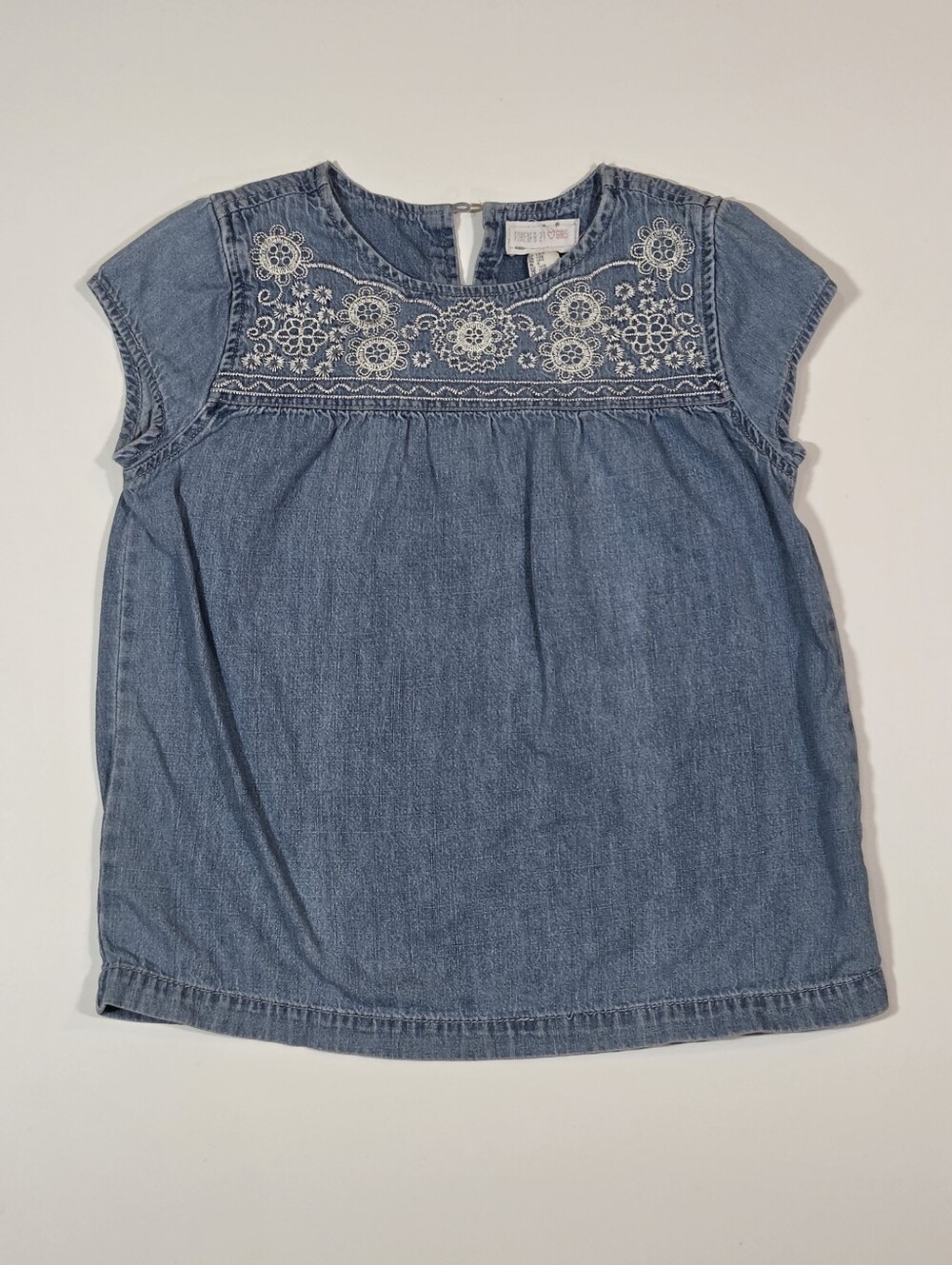Forever 21 Girls Blue Chambray Peasant Top Embroidered Girls size 11/12 Denim